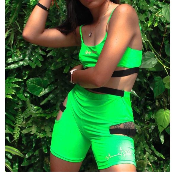 Body suits - Picture 4 of 4